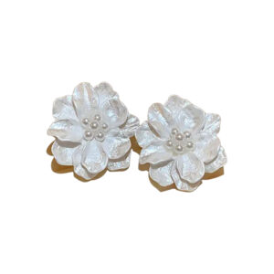 White Floral Patels Vintage Acrylic Stud Earring